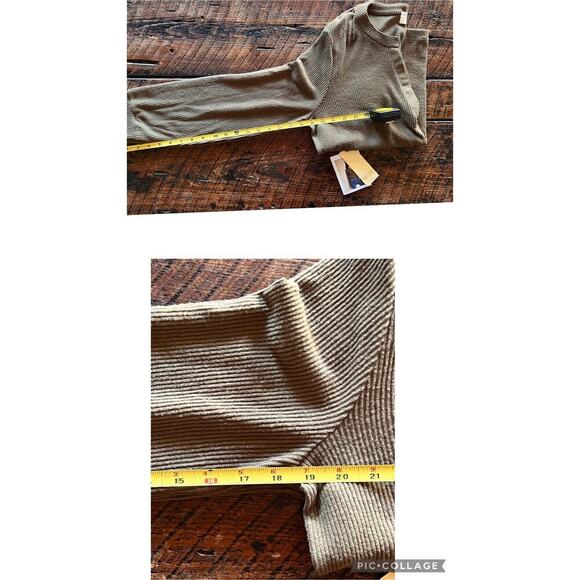 Nation Limited Oversized Long Sleeved V neck Danna Ribbed Top Revolve br… - Picture 8 of 9